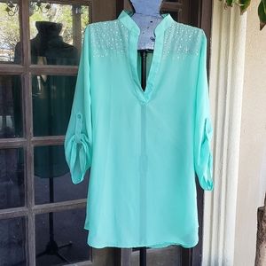 Beautiful Women's blouse